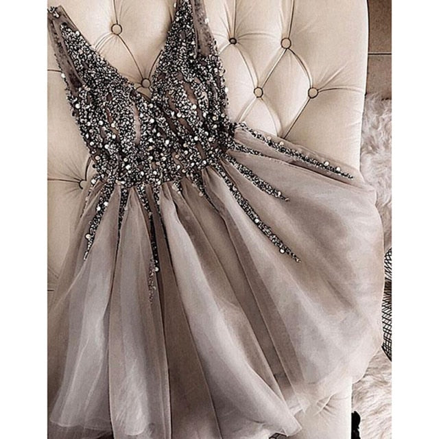 Gray Cocktail Dresses V-Neck Sparkles Sequins Beading Tulle Short Prom