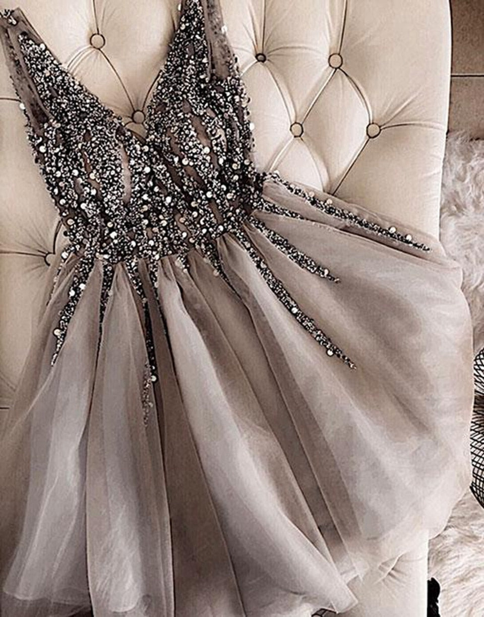 Gray Cocktail Dresses V-Neck Sparkles Sequins Beading Tulle Short Prom