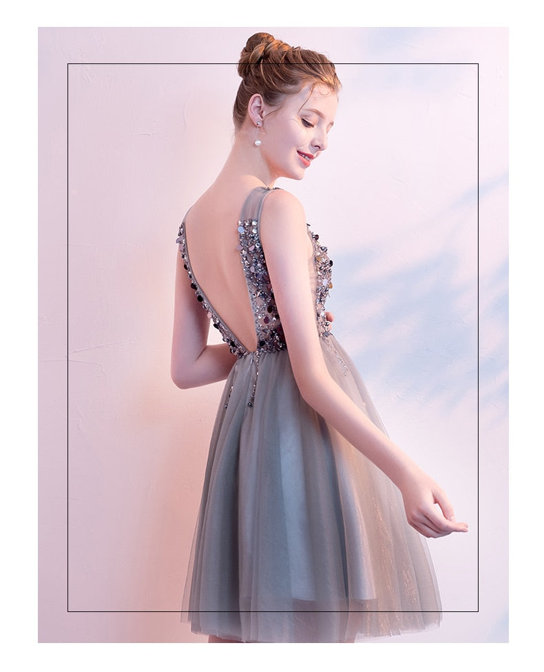 Gray Cocktail Dresses V-Neck Sparkles Sequins Beading Tulle Short Prom